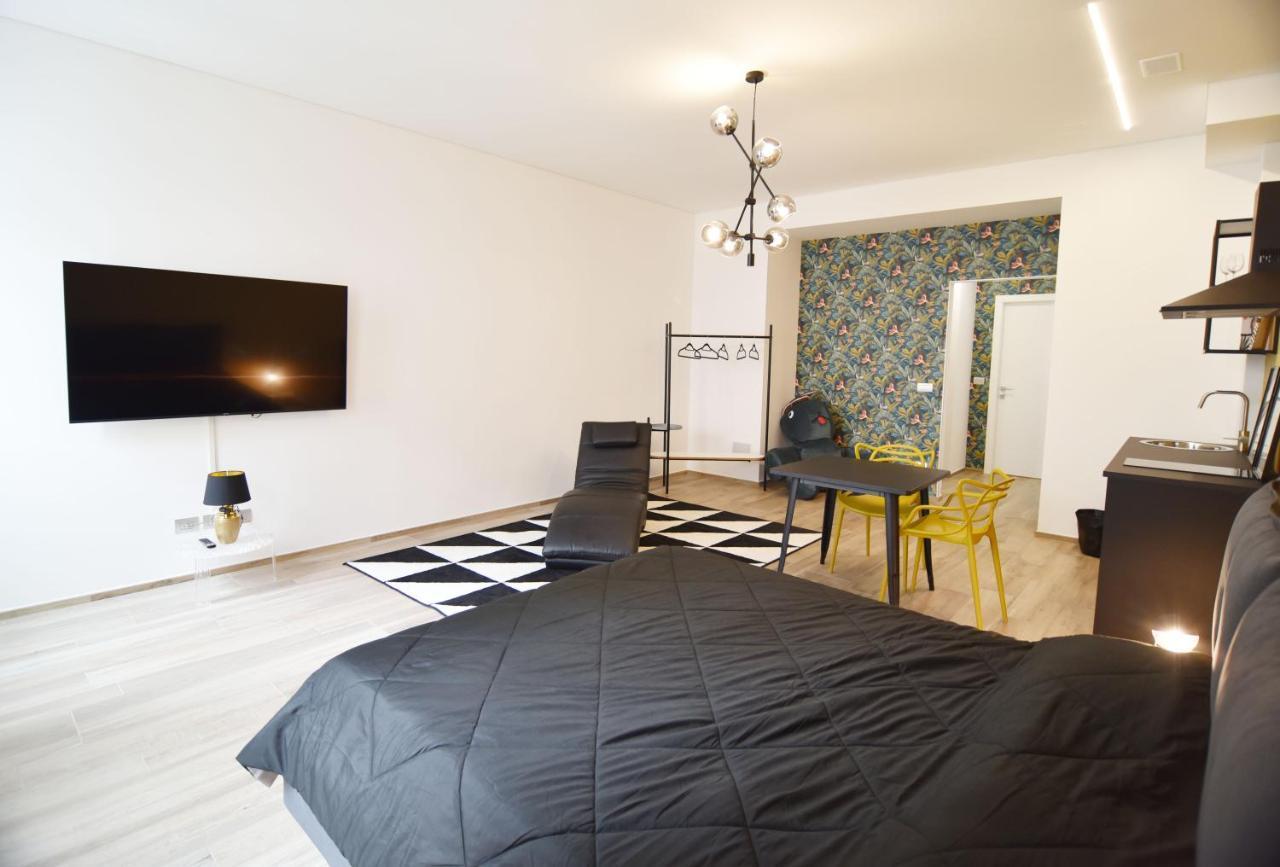 Apartament Roma 141 Fossano Zewnętrze zdjęcie